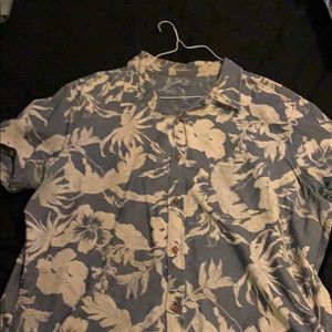 American Eagle Shirt